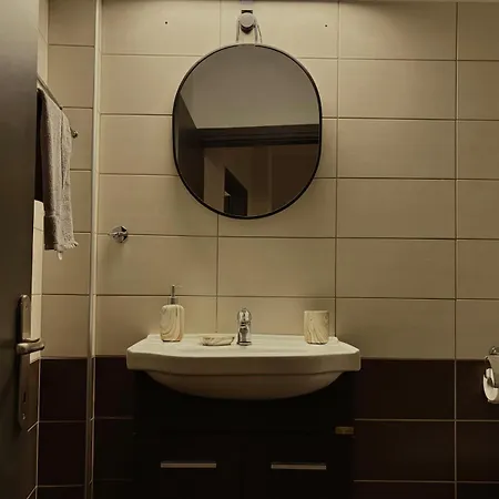 Anemelia Apartments-port Appartement